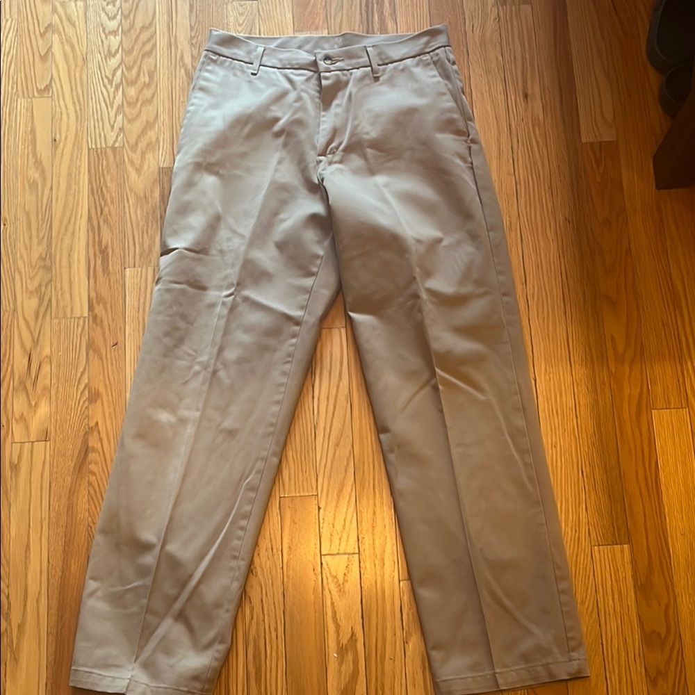 Tan Chinos Classic Flat-Front Design